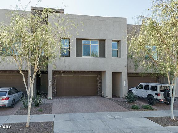 2nd image of 1963 W DESERT HOLLOW Drive