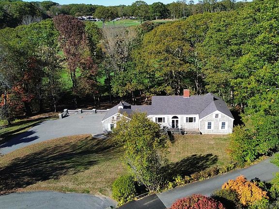 5th image of 10 Pheasant Hill Road