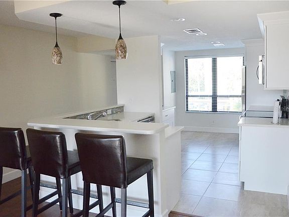 4th image of 2614 Cove Cay Dr Unit 301