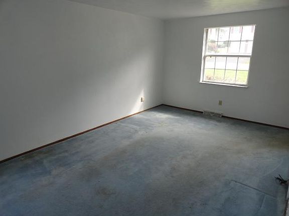 3rd image of 236 Bonita Dr