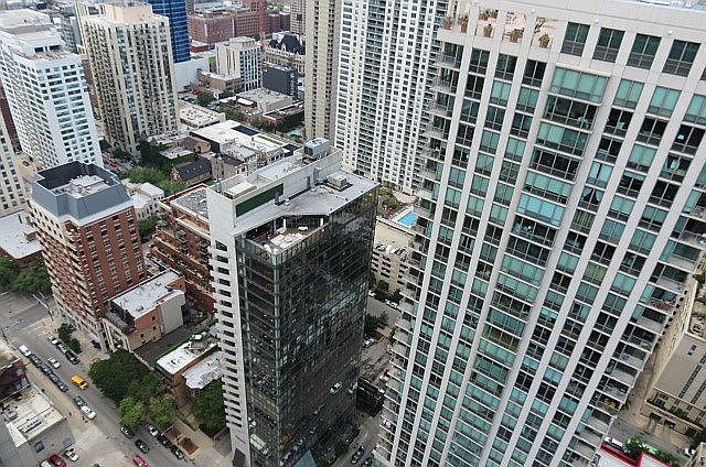 1st image of 10 E Ontario St APT 4507