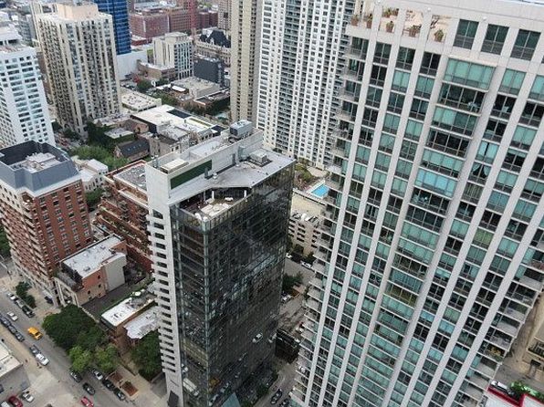 10 E Ontario St APT 4507