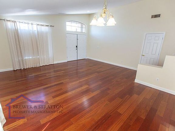 5th image of 13383 W Lisbon Ln