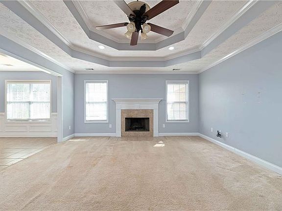4th image of 373 Lee Road 2141