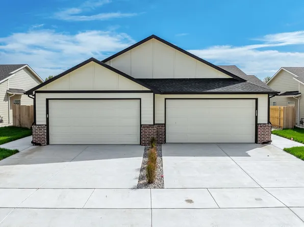 437 E Briarbrook Ln #439, Valley Center, KS 67147