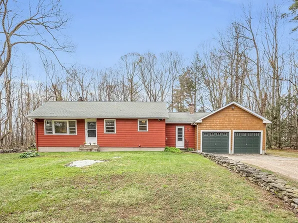 16 E Princeton Rd, Princeton, MA 01541