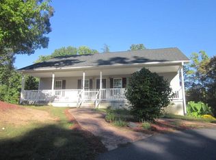 1005 Harrison Crossroad Loop, Reidsville, NC 27320