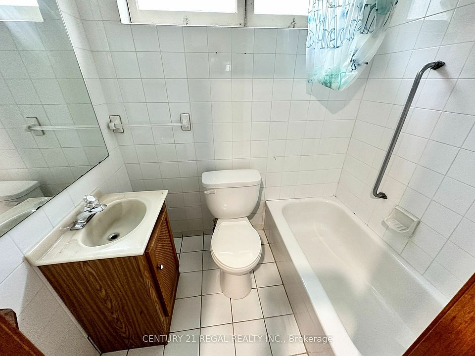 2nd image of 238 Roywood Dr #1