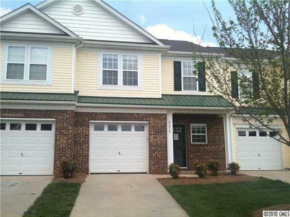 2472 Redmayne Ln