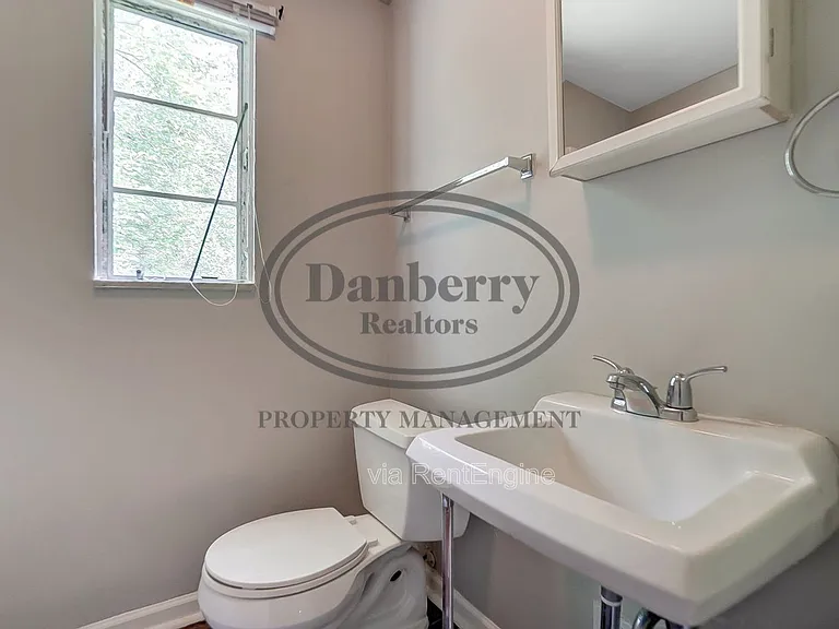 1115 Secor Rd — Photo 24