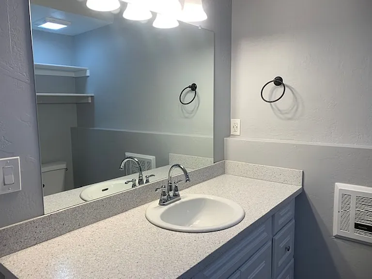 660 Jordan Rd — Photo 14
