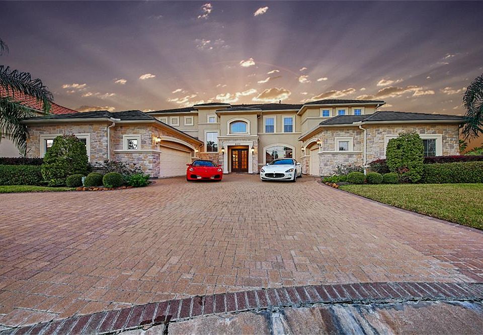 1st image of 2111 Water Canyon Ct