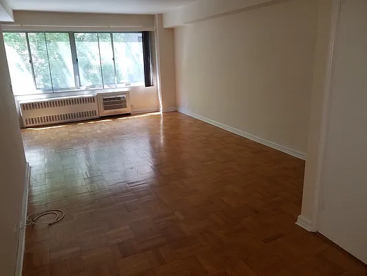 Rented by Noble Realty | media 37