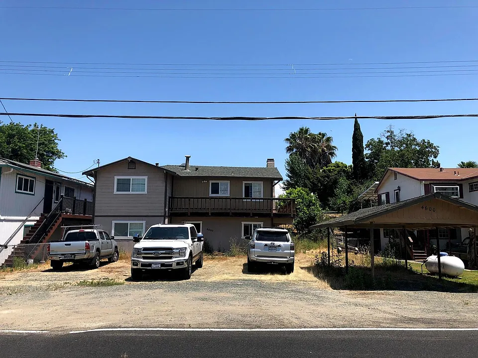 4600 Sandmound Blvd