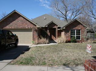 512 Laws Dr, Norman, OK 73072