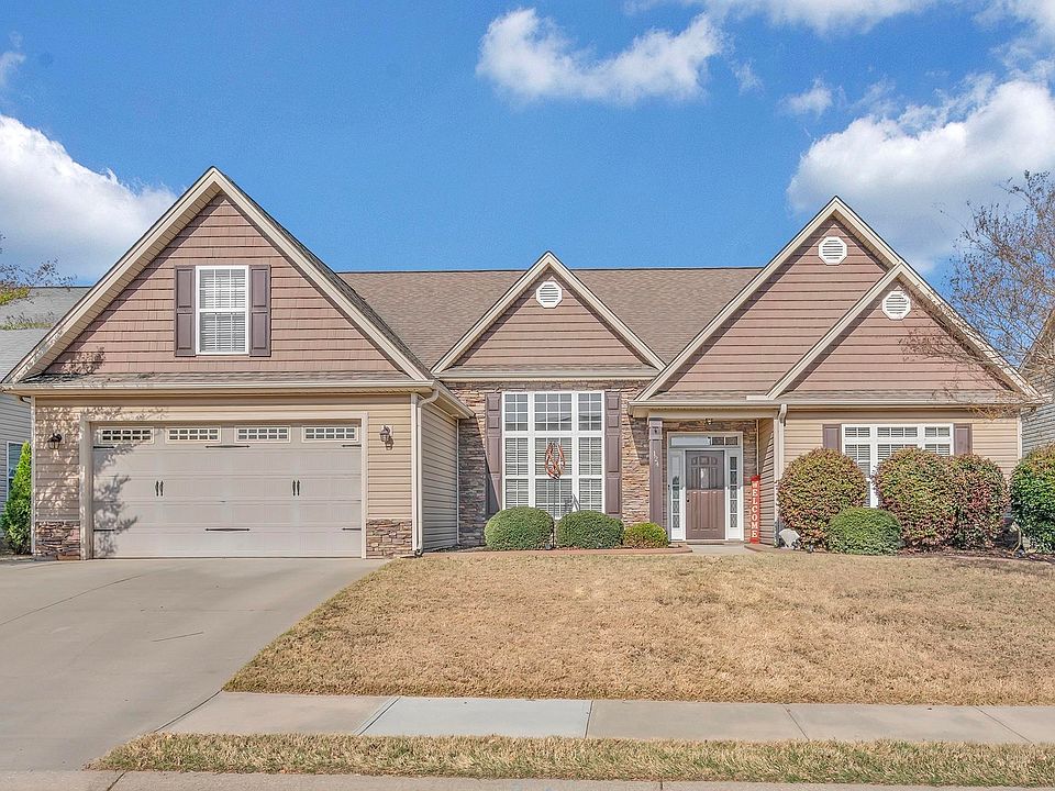 1st image of 124 Dewfield Ln
