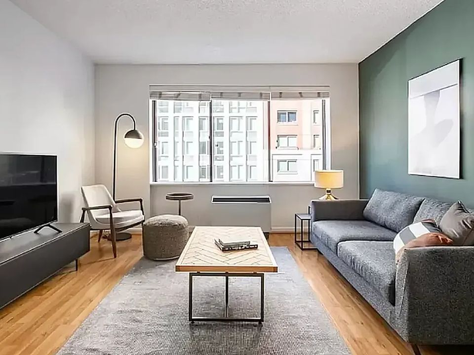 1st image of 181 7th Ave APT 6