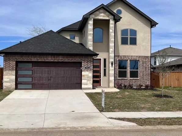 1063 Lake Trail Dr, Little Elm, TX 75068