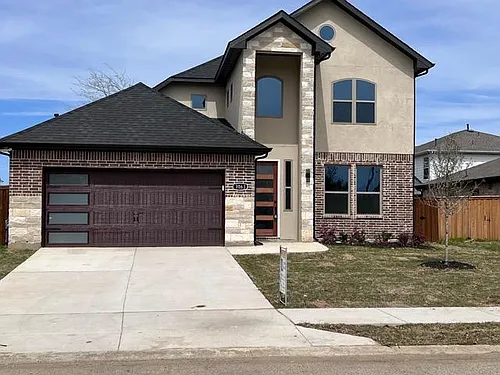 1063 Lake Trail Dr Photo 1