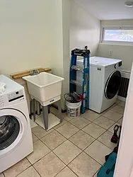 Rented by Alexander Bilu, LREB