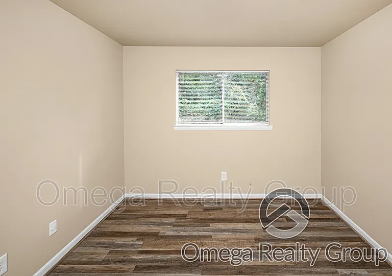 139 Foust Ct #135 — Photo 16