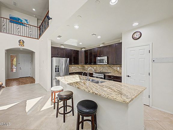 3rd image of 10755 W DESERT ELM Lane