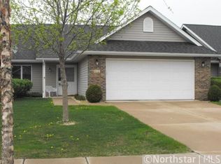 612 Cherrywood Ct, Red Wing, MN 55066