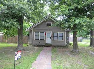 1050 Avalon St, Beaumont, TX 77707