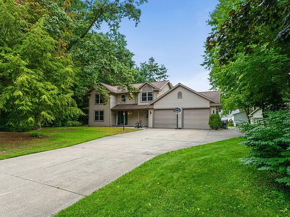 2nd image of 15250 Hofma Dr