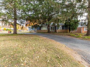 3535 Latham St, Rockford, IL 61103