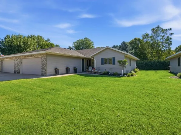 2607 9th St SW, Willmar, MN 56201