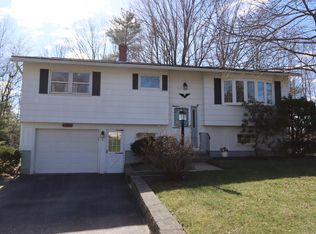 5 Mitchell St, Lewiston, ME 04240