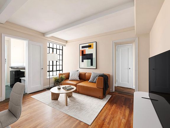 2nd image of 333 E 43rd St APT 520