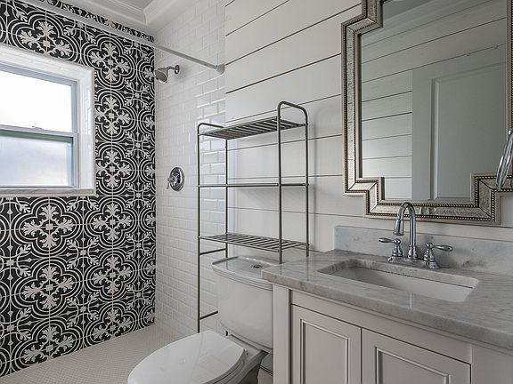 KH_1242PlazaAv_Web-0993_01302023