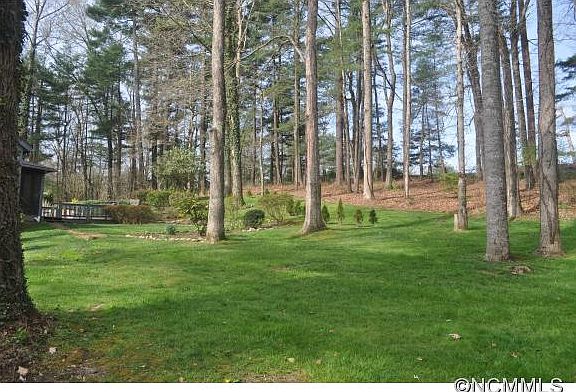 3rd image of 316 Winding Way Ln