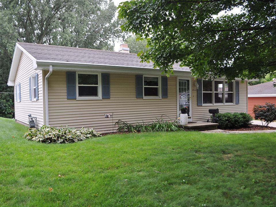 1st image of 1511 N Mennen Ct