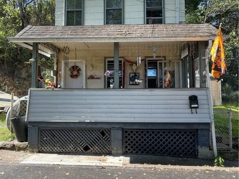 14 Sprain St — Photo 2