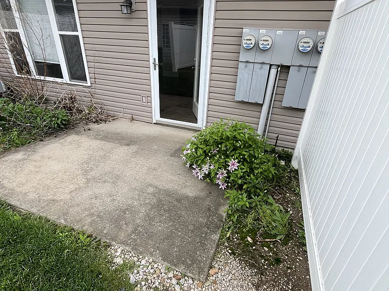1204 Dustins Way — Photo 14