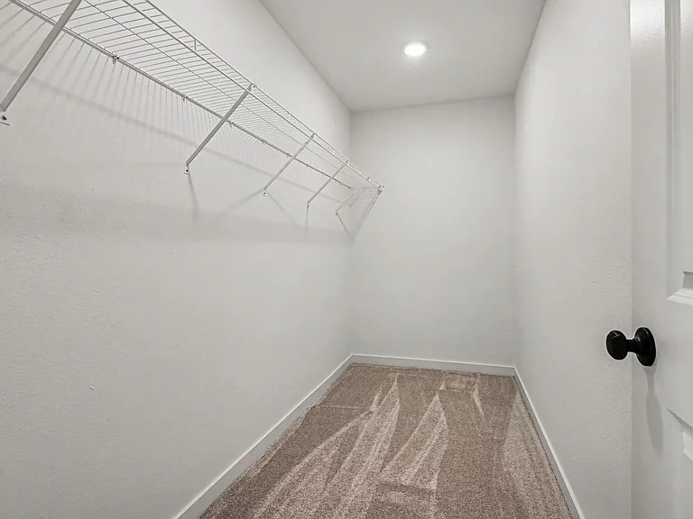 1635 Reagan Dr — Photo 13