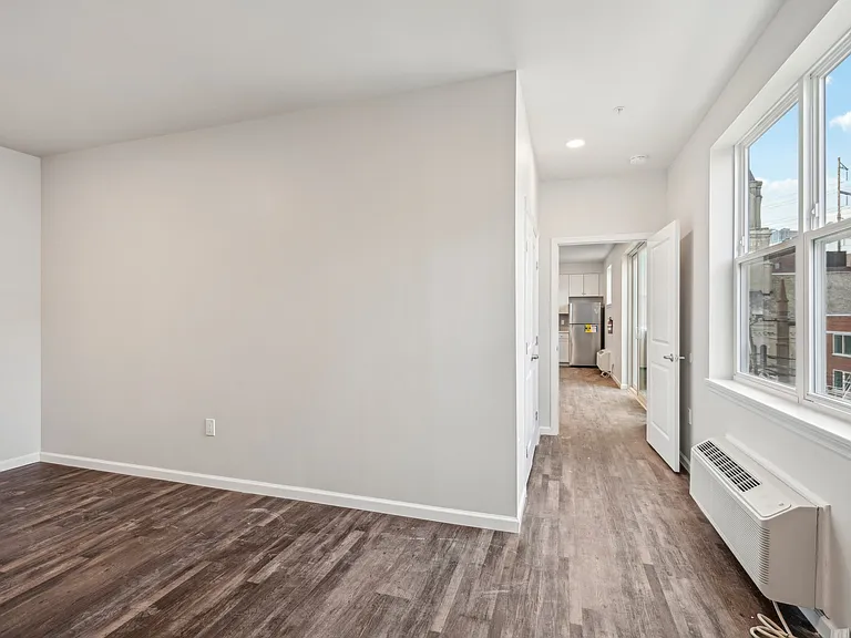 96 Bayard St — Photo 24