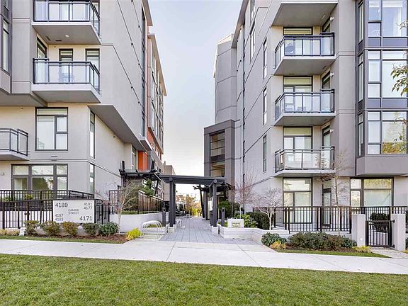 2nd image of 4171 Cambie St #405
