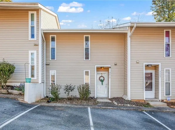 2413 Tantelon Pl, Winston Salem, NC 27127