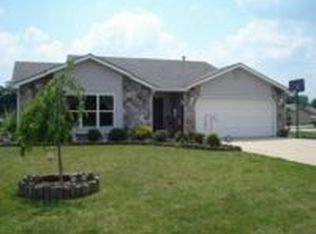105 W Noah St, Claypool, IN 46510