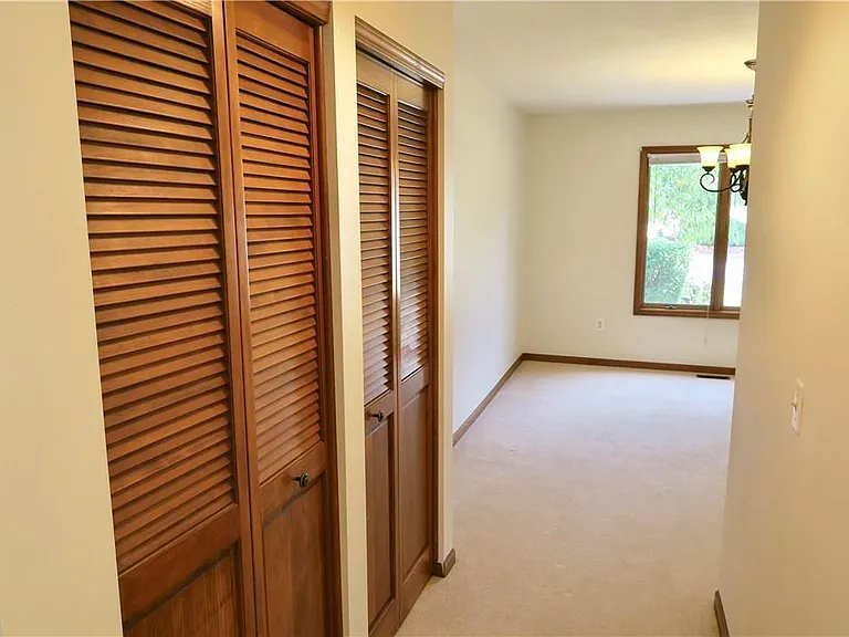 7233 Oakwood Dr — Photo 14