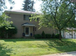 110-108 Winchester Rd, Akron, OH 44333