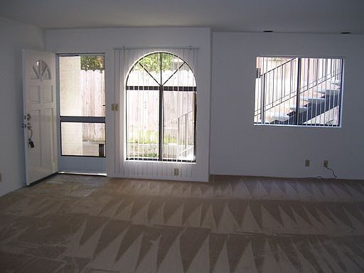 2nd image of 1734 Oliver Ave APT 4
