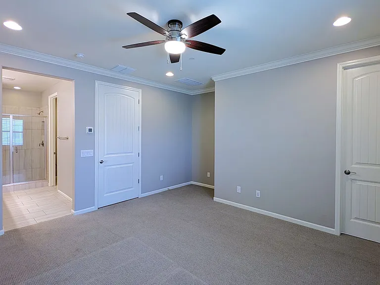 2477 W Market Pl #11 — Photo 21