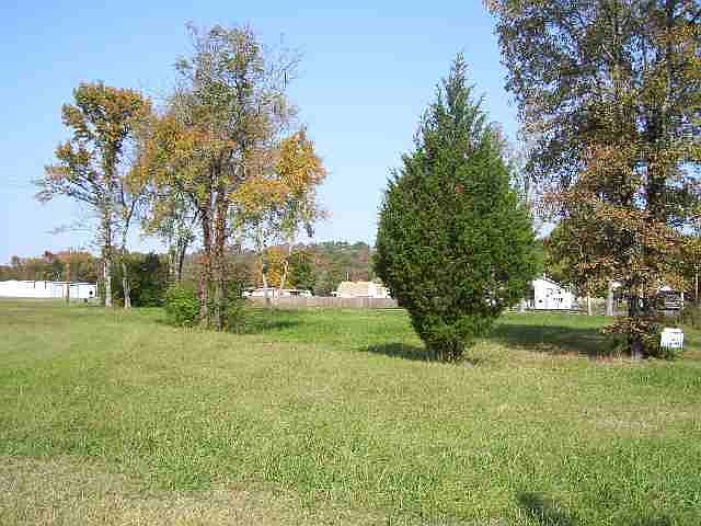 1st image of 19 Fredrick Dr