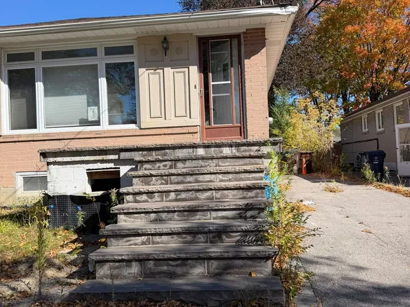 97 Birkdale Rd, Toronto, ON M1P 3R6