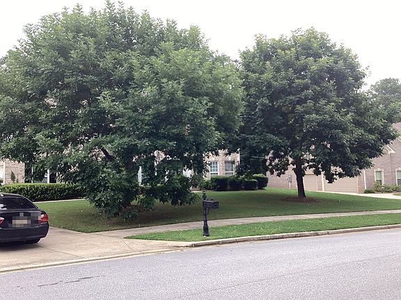 3rd image of 3587 Brook Park Trl SW